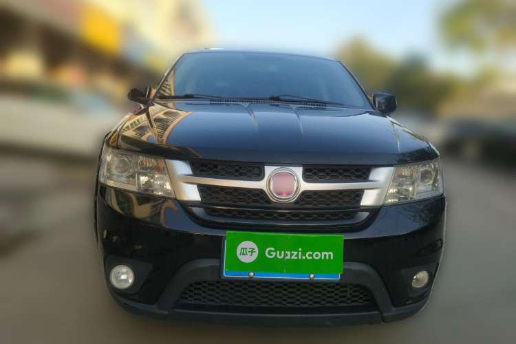Used Fiat Freemont 2012 2.4L Luxury Edition Front