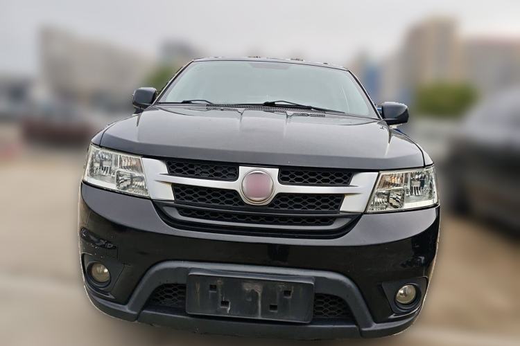 Used Fiat Freemont 2012 2.4L Luxury Edition Front