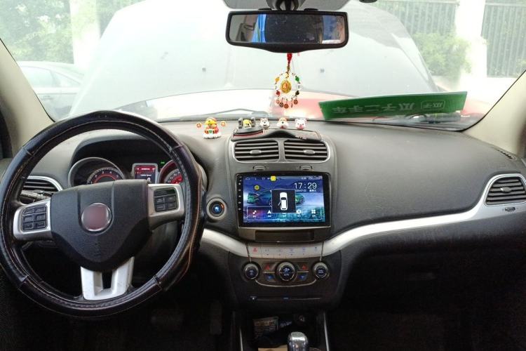 Used Fiat Freemont 2012 2.4L Luxury Edition Headliner