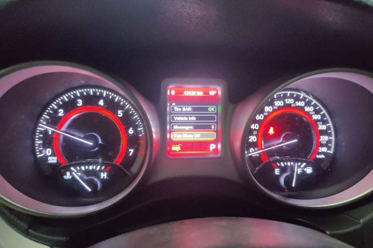 Used Fiat Freemont 2012 2.4L Comfort Edition Instrument Cluster
