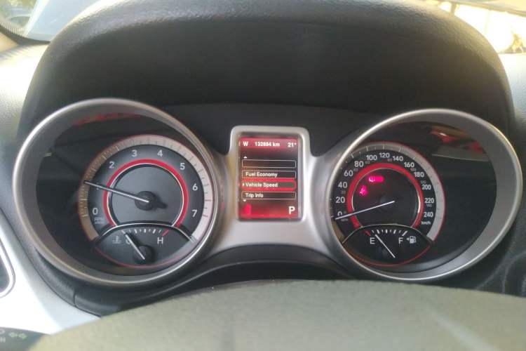 Used Fiat Freemont 2012 2.4L Luxury Edition Instrument Cluster