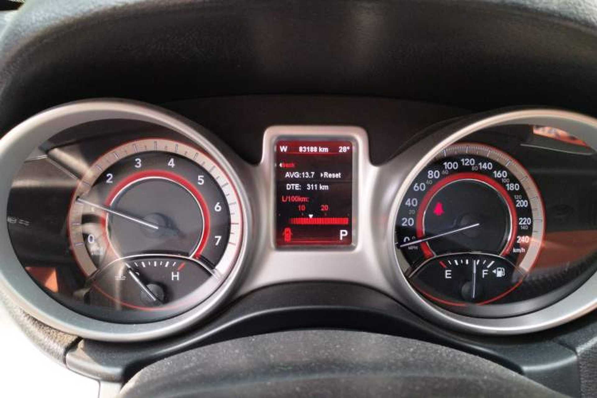 Used Fiat Freemont 2012 2.4L Luxury Edition Instrument Cluster