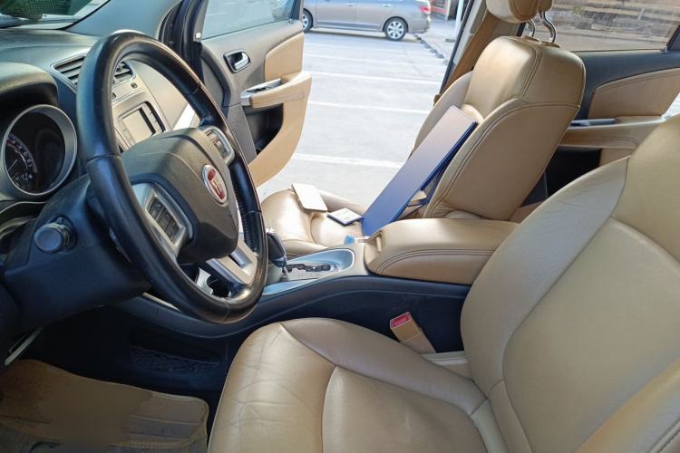 Used Fiat Freemont 2012 2.4L Comfort Edition Left Front Seat
