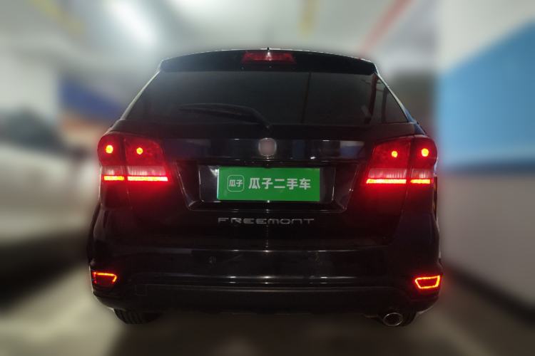 Used Fiat Freemont 2012 2.4L Comfort Edition Rear