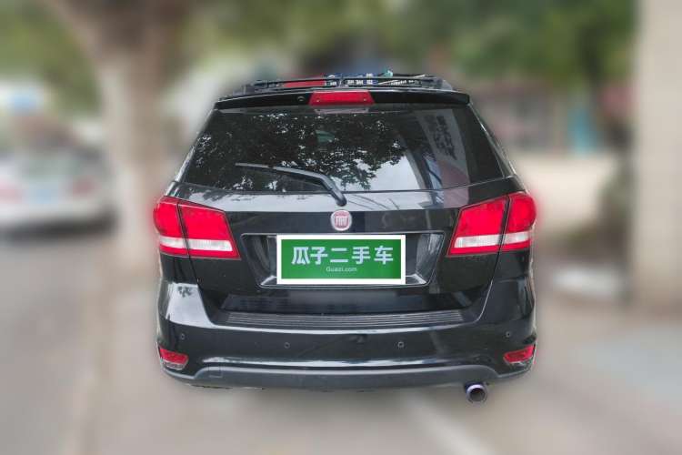 Used Fiat Freemont 2012 2.4L Luxury Edition Rear