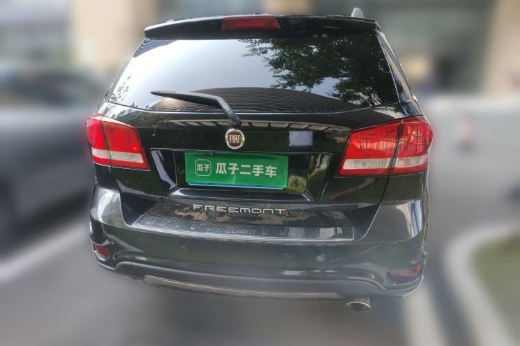 Used Fiat Freemont 2012 2.4L Luxury Edition Rear