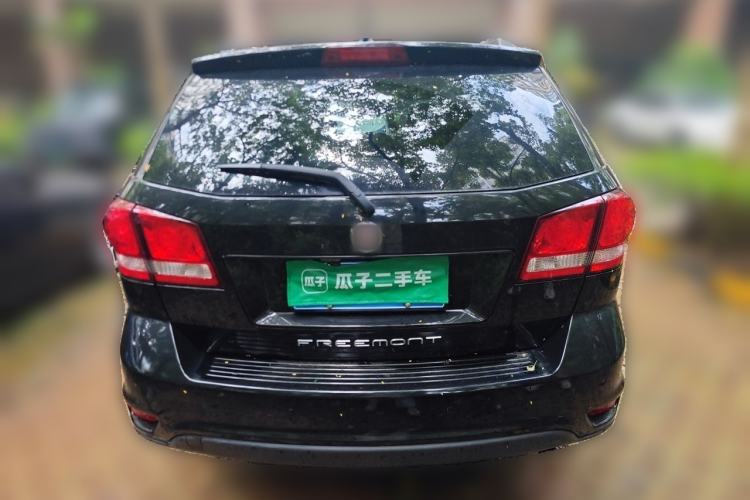 Used Fiat Freemont 2012 2.4L Luxury Edition Rear