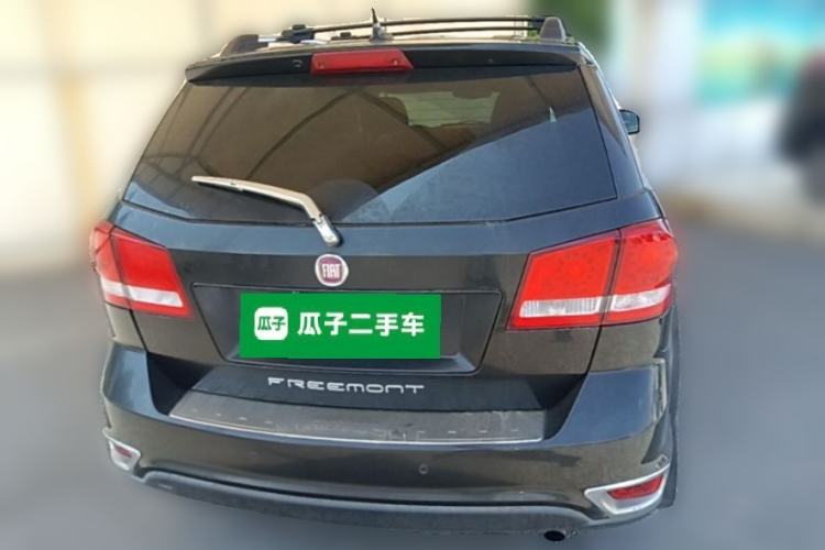Used Fiat Freemont 2012 2.4L Luxury Edition Rear