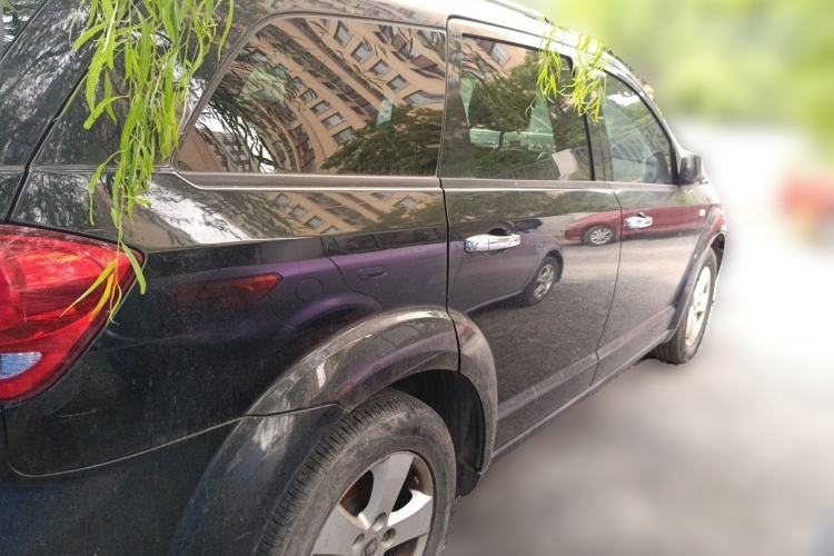 Used Fiat Freemont 2012 2.4L Luxury Edition Rear Right 45 Deg