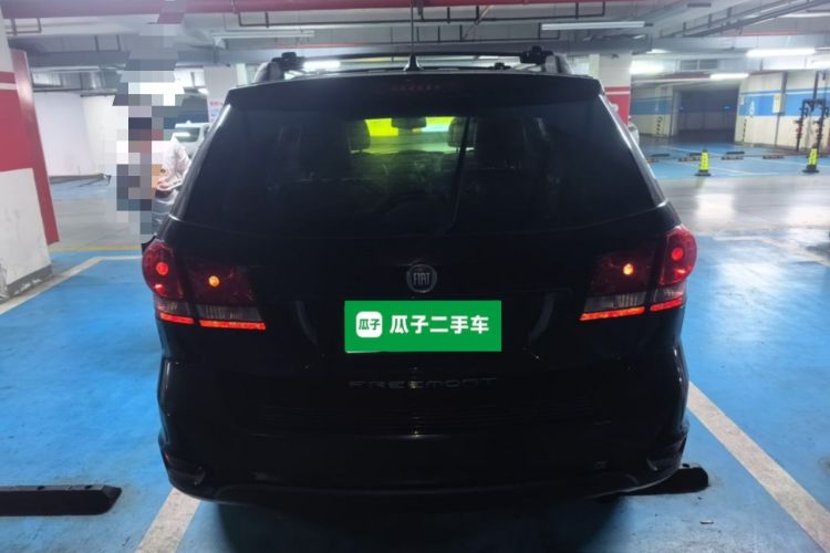 Used Fiat Freemont 2012 2.4L Luxury Edition Rear