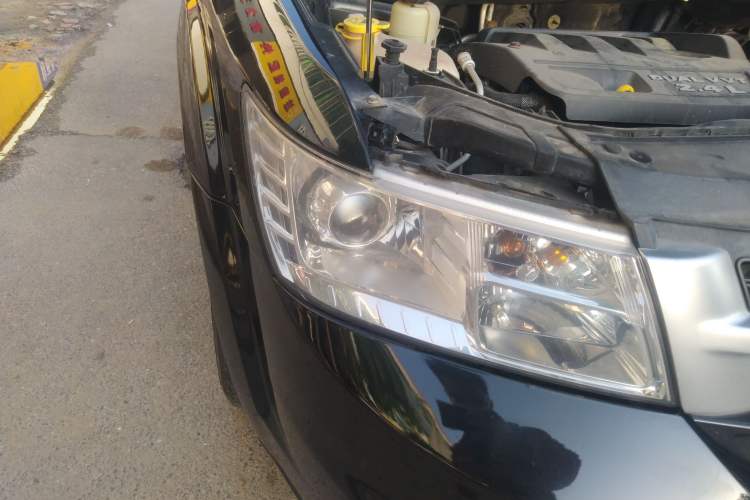 Used Fiat Freemont 2012 2.4L Luxury Edition Right Front Headlight
