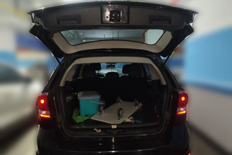Used Fiat Freemont 2012 2.4L Comfort Edition Trunk