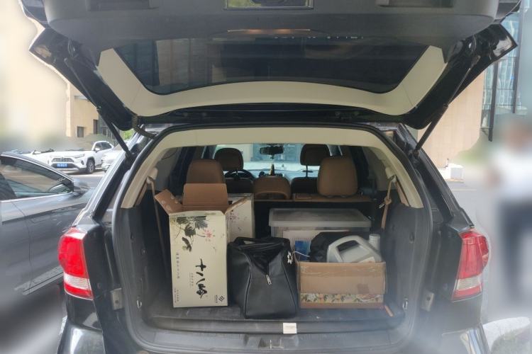 Used Fiat Freemont 2012 2.4L Luxury Edition Trunk