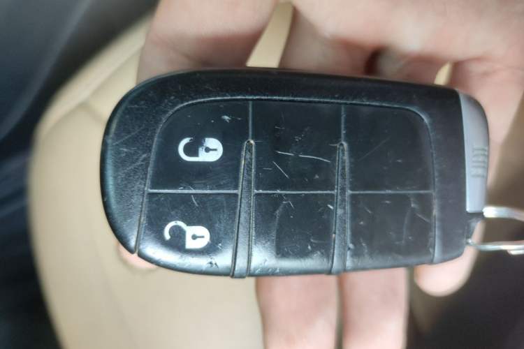 Used Fiat Freemont 2012 2.4L Luxury Edition Vehicle Key