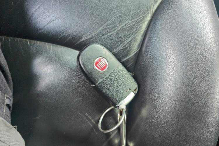 Used Fiat Freemont 2012 2.4L Luxury Edition Vehicle Key