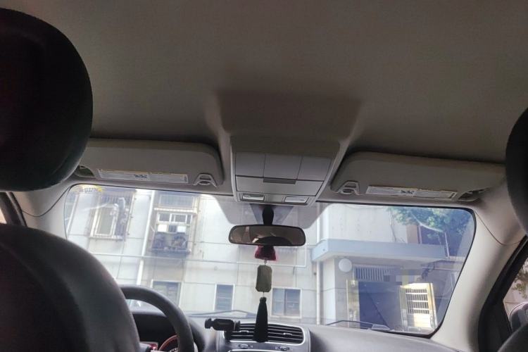 Used Fiat Freemont 2012 2.4L Comfort Edition Headliner