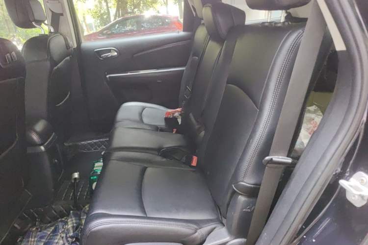 Used Fiat Freemont 2012 2.4L Comfort Edition Left Rear Seat