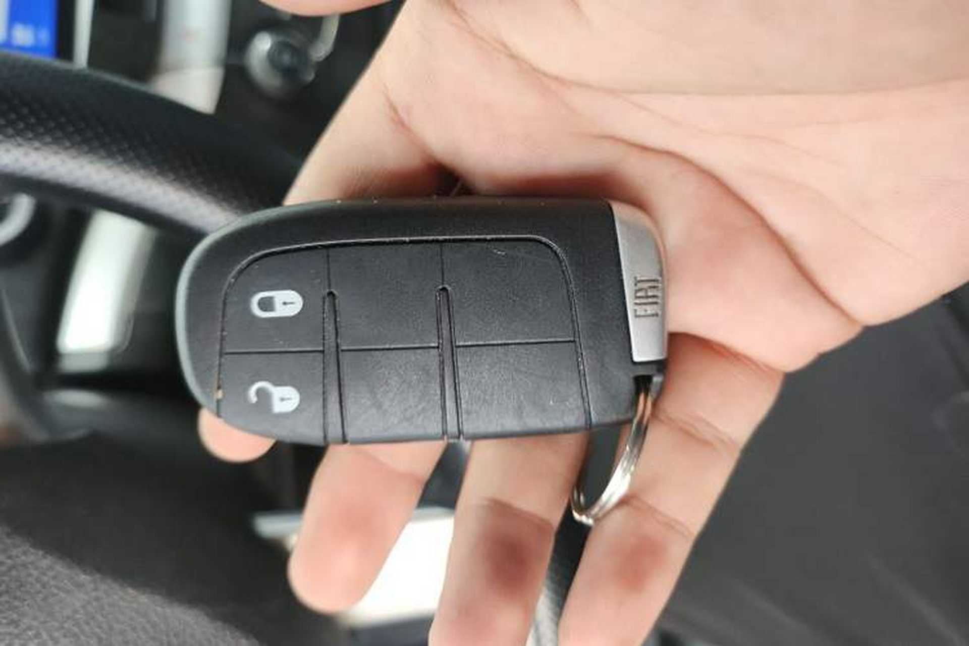 Used Fiat Freemont 2012 2.4L Luxury Edition Vehicle Key