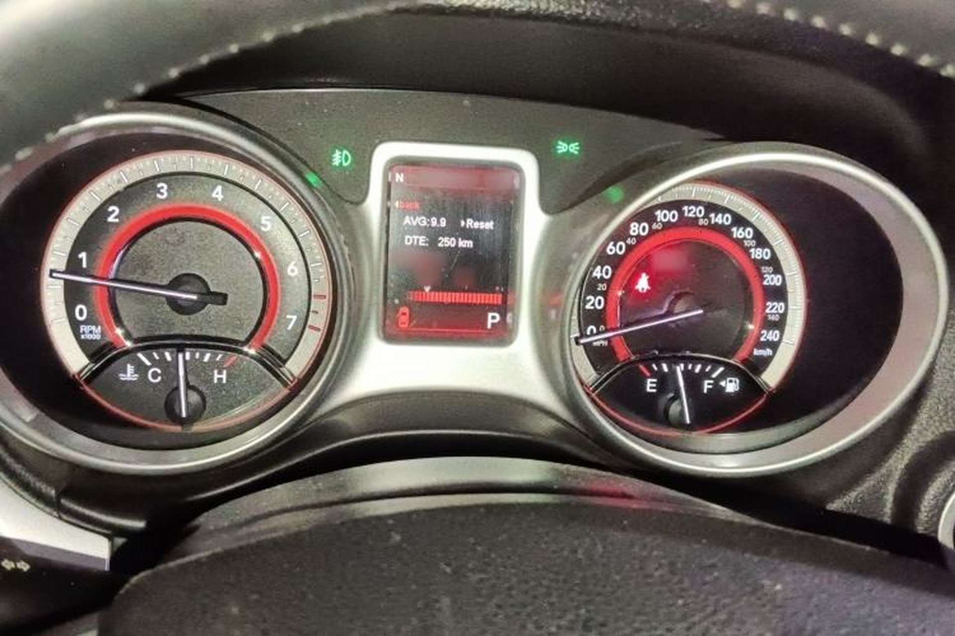 Used Fiat Freemont 2012 2.4L Luxury Edition Instrument Cluster