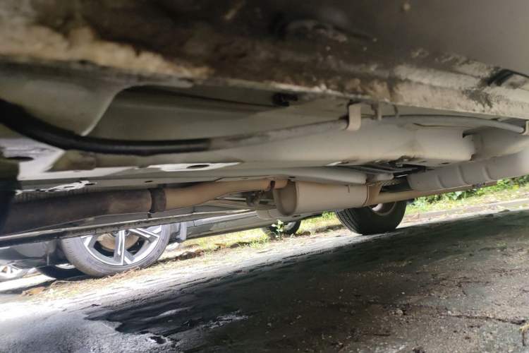 Used Fiat Freemont 2012 2.4L Luxury Edition Chassis Front Left