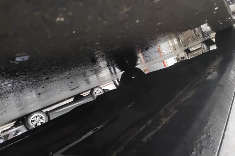 Used Fiat Freemont 2012 2.4L Luxury Edition Chassis Front Right