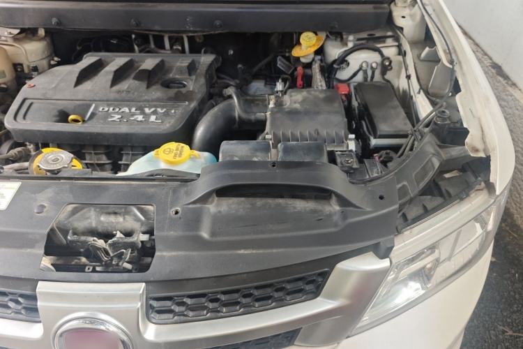 Used Fiat Freemont 2012 2.4L Luxury Edition Engine Bay Left
