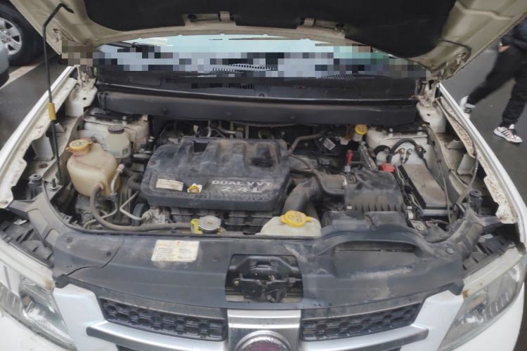 Used Fiat Freemont 2012 2.4L Luxury Edition Engine Bay