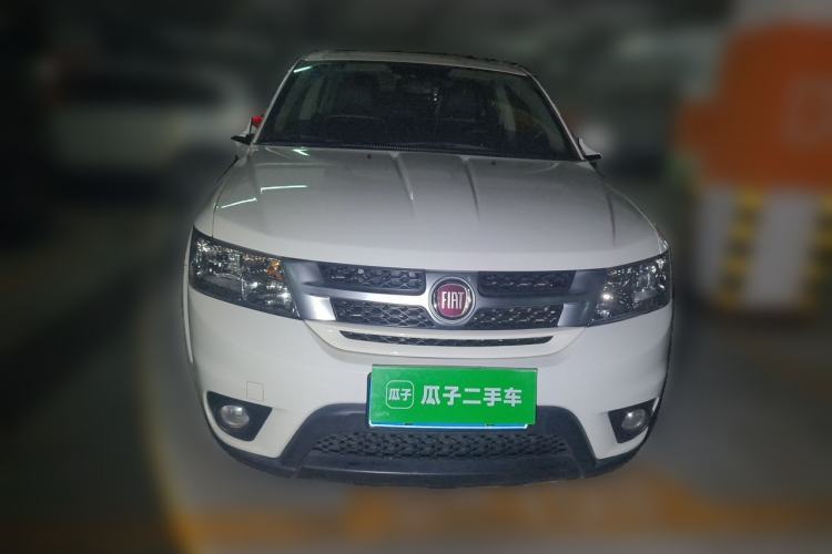 Used Fiat Freemont 2012 2.4L Luxury Edition Exterior 1