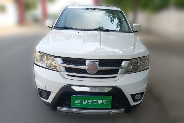 Used Fiat Freemont 2012 2.4L Luxury Edition Front