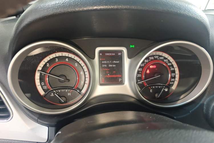 Used Fiat Freemont 2012 2.4L Luxury Edition Instrument Cluster