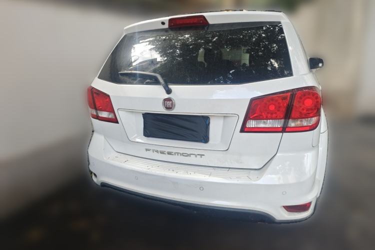 Used Fiat Freemont 2012 2.4L Luxury Edition Rear