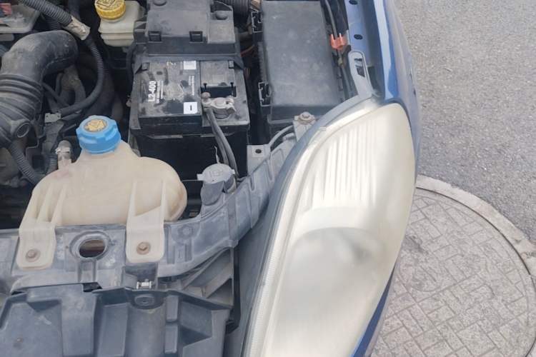 Used Fiat Grande Punto 2008 1.4 Active Version Engine Bay Left