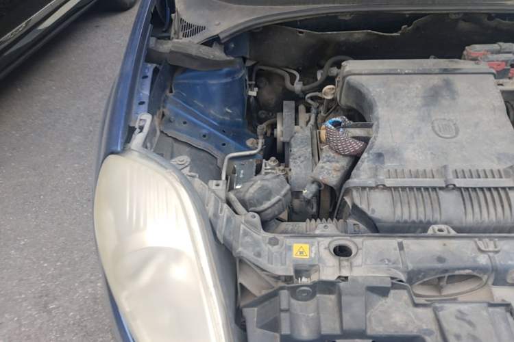 Used Fiat Grande Punto 2008 1.4 Active Version Engine Bay Right