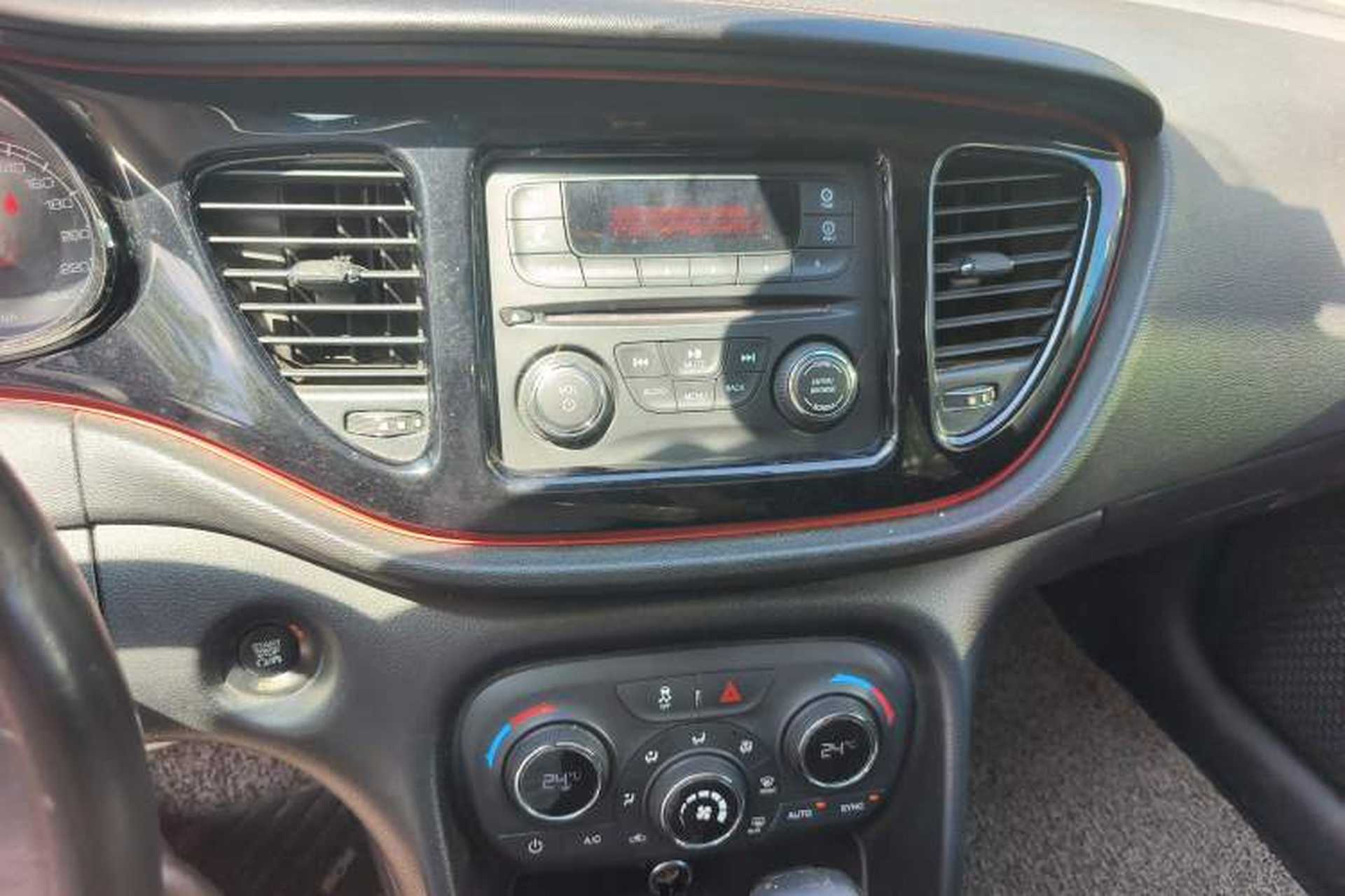 Used Fiat Ottimo 2014 1.4T Automatic Sport Edition Audio And AC Panel