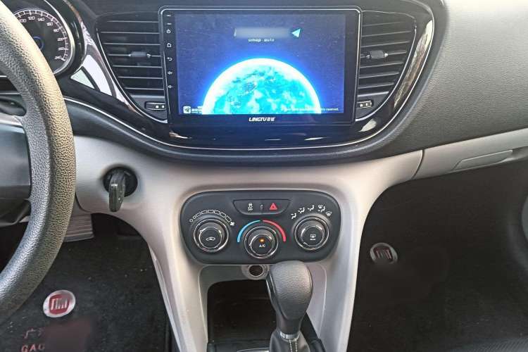 Used Fiat Ottimo 2014 1.4T Automatic Fashion Edition Audio And AC Panel