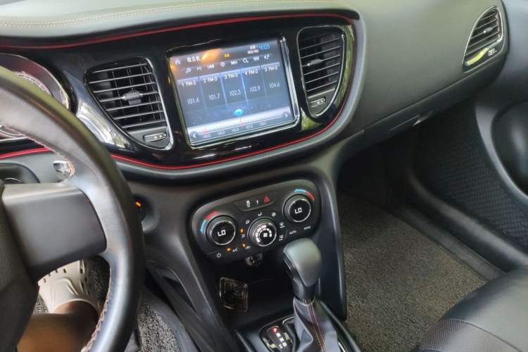 Used Fiat Ottimo 2014 1.4T Automatic Sport Edition Audio And AC Panel