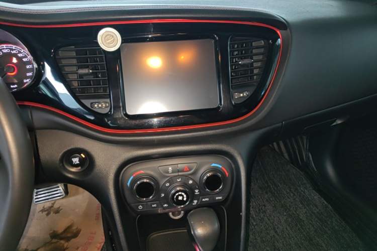 Used Fiat Ottimo 2014 1.4T Automatic Sport Edition Audio And AC Panel