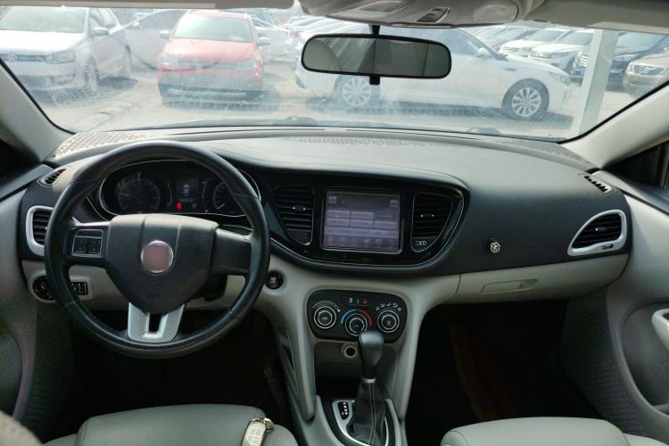 Used Fiat Ottimo 2014 1.4T Automatic Comfort Edition Center Console