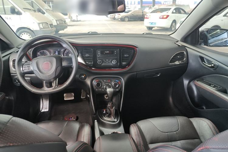 Used Fiat Ottimo 2014 1.4T Automatic Sport Edition Center Console