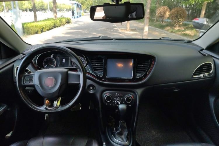 Used Fiat Ottimo 2014 1.4T Automatic Sport Edition Center Console