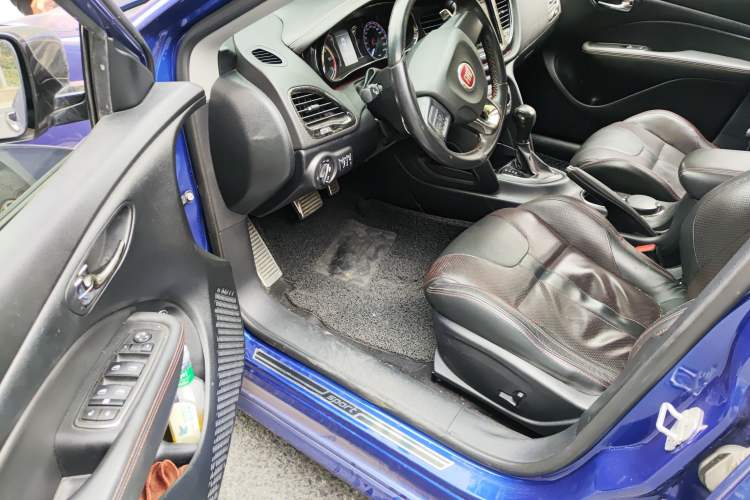 Used Fiat Ottimo 2014 1.4T Automatic Sport Edition Driver Seat