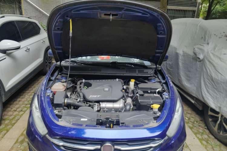 Used Fiat Ottimo 2014 1.4T Automatic Fashion Edition Engine Bay