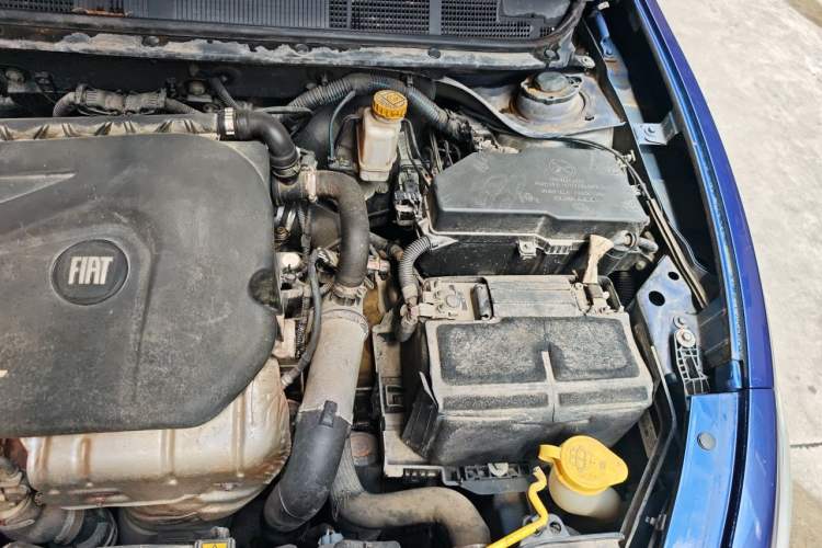 Used Fiat Ottimo 2014 1.4T Automatic Comfort Edition Engine Bay Left