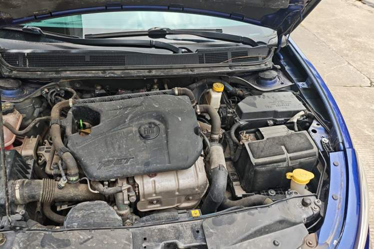 Used Fiat Ottimo 2014 1.4T Automatic Sport Edition Engine Bay Left
