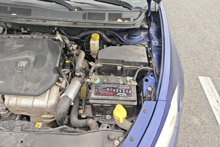 Used Fiat Ottimo 2014 1.4T Automatic Comfort Edition Engine Bay Left