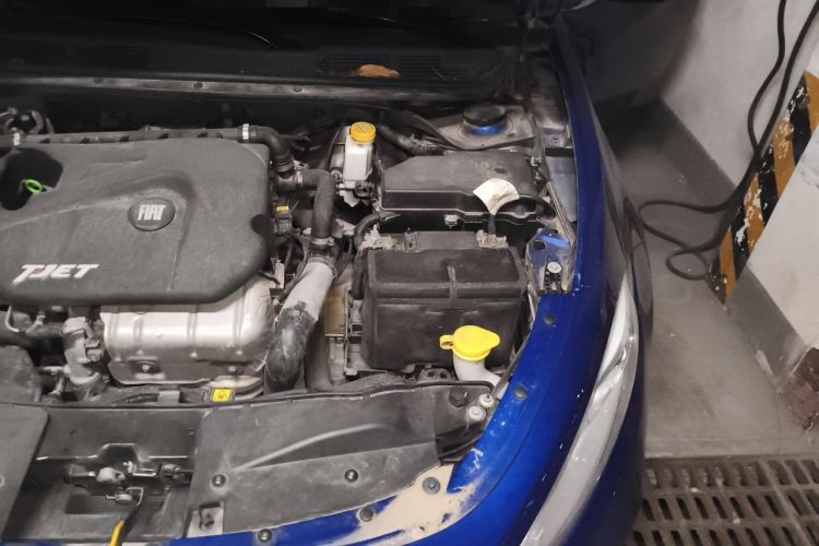 Used Fiat Ottimo 2014 1.4T Automatic Sport Edition Engine Bay Left