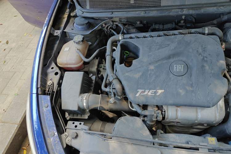 Used Fiat Ottimo 2014 1.4T Automatic Sport Edition Engine Bay Right