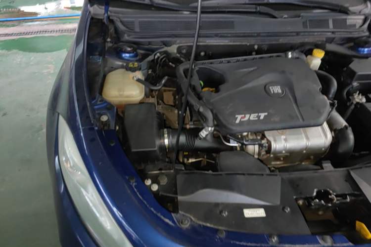 Used Fiat Ottimo 2014 1.4T Automatic Sport Edition Engine Bay Right