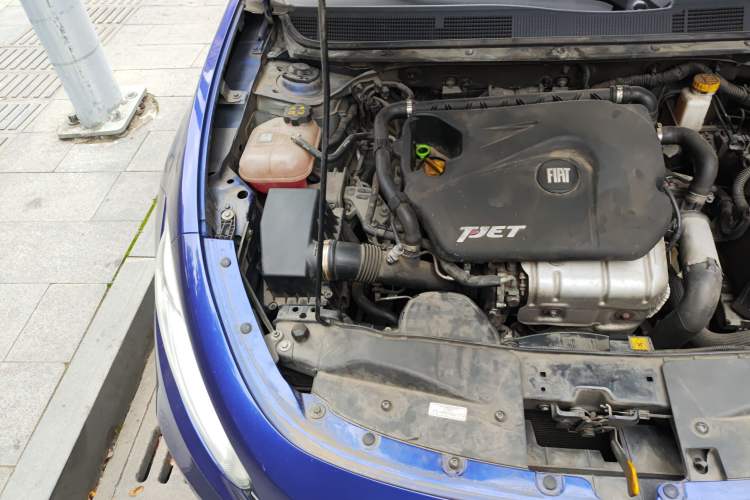 Used Fiat Ottimo 2014 1.4T Automatic Sport Edition Engine Bay Right