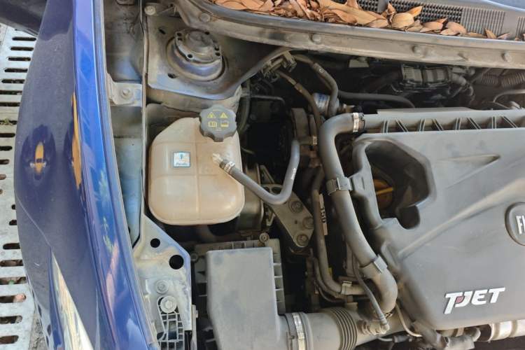 Used Fiat Ottimo 2014 1.4T Automatic Sport Edition Engine Bay Right